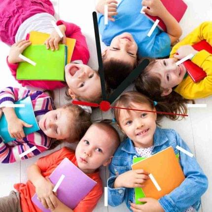 Ρολόι τοίχου με φωτογραφία μαθητή